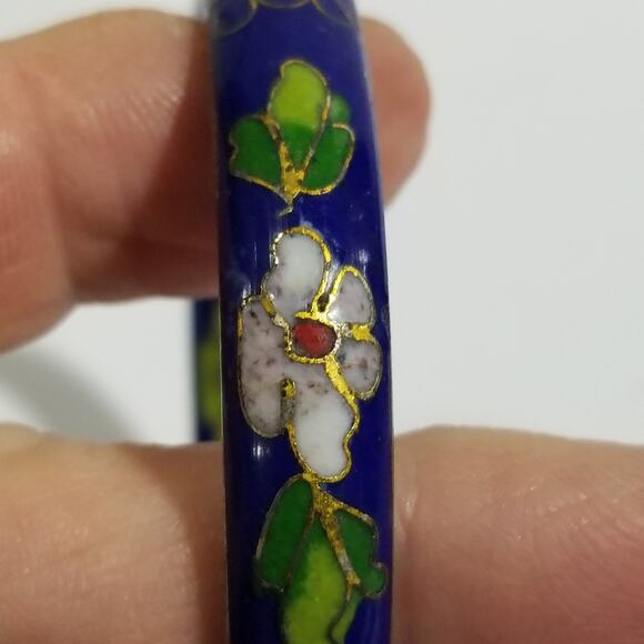 Vintage Cloisonne enamel bangle bracelet two and one half in - Picture 15 of 16